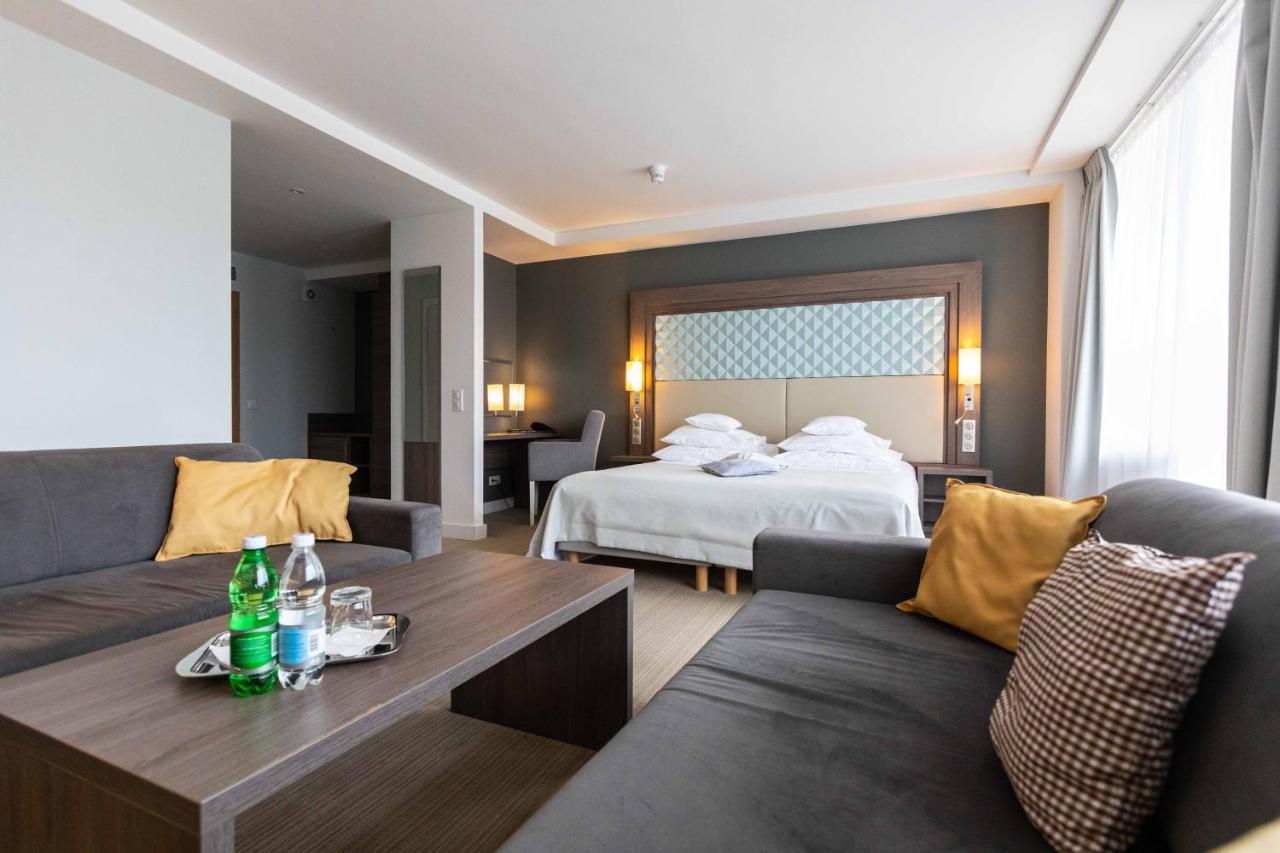 Hotel Perla Poludnia Рытро Экстерьер фото