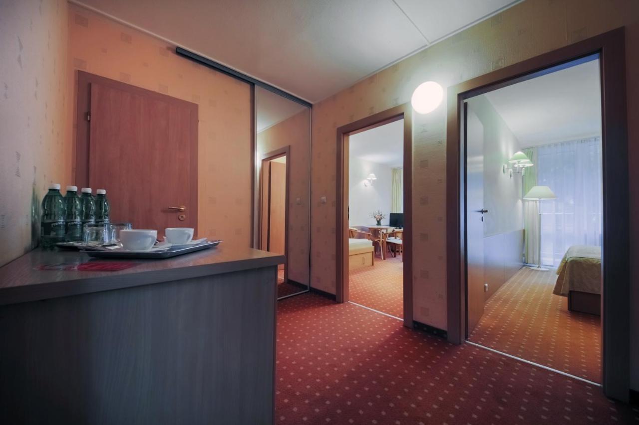 Hotel Perla Poludnia Рытро Экстерьер фото